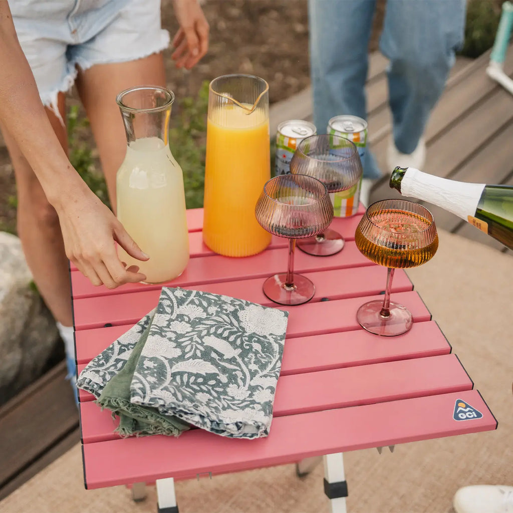Compact Camp Table 20 | Featured Outdoor Choice | Outlandridge 81FC 7O