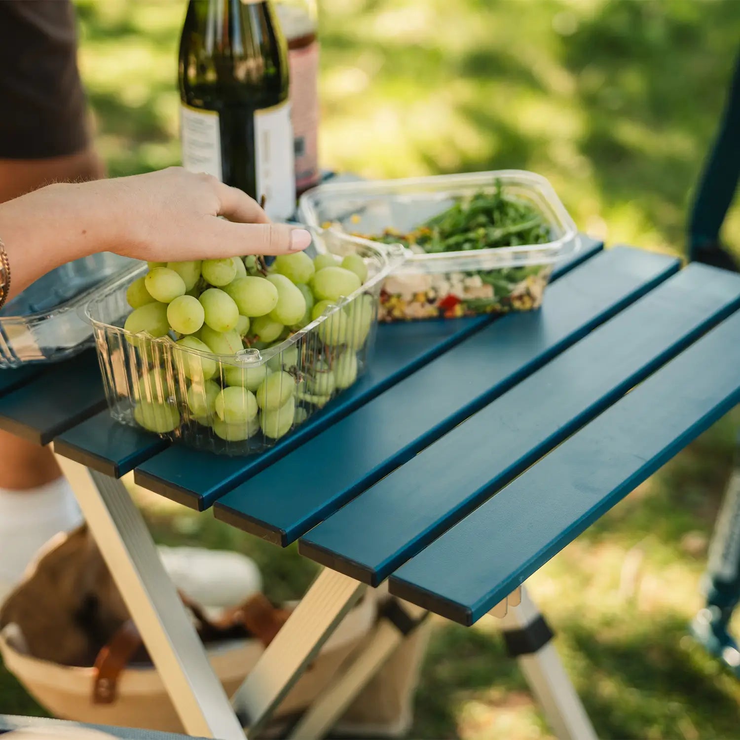 Compact Camp Table 20 | Featured Outdoor Choice | Outlandridge 81FC 7O