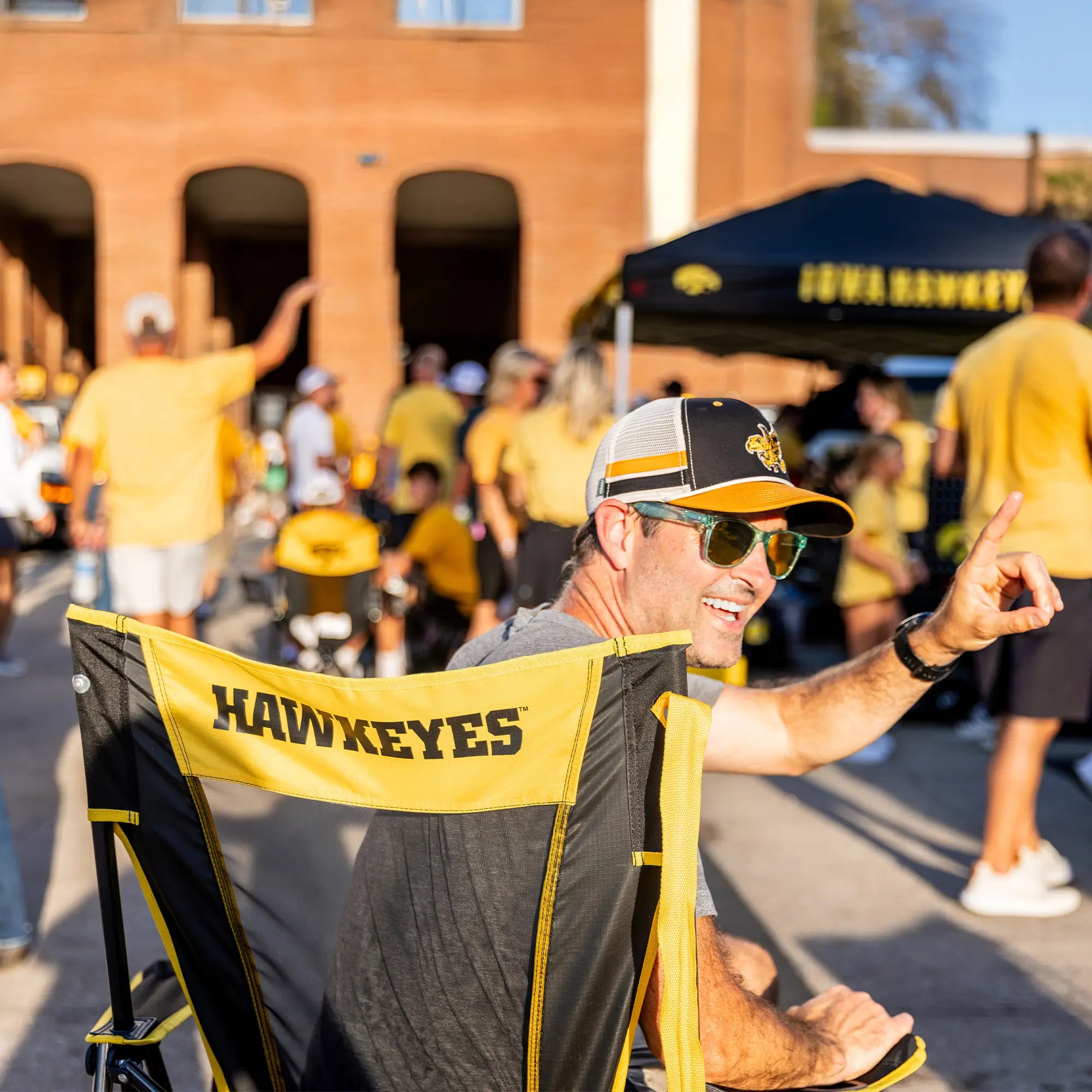 Comfort Pro Rocker - Iowa Hawkeyes | Featured Outdoor Choice | Outlandridge 2E65 K4