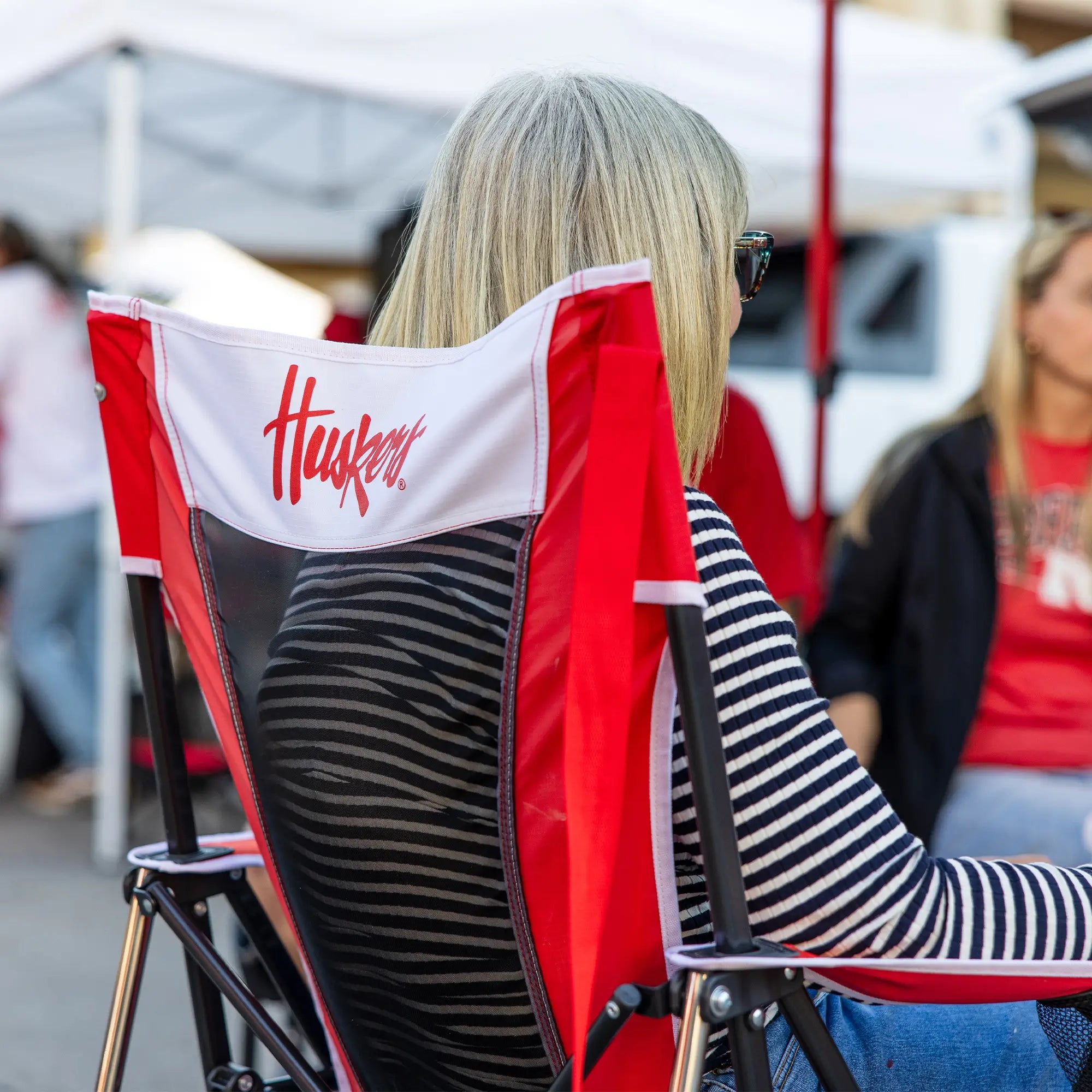 Comfort Pro Rocker - Nebraska Cornhuskers | Featured Outdoor Choice | Outlandridge 1CB7 en