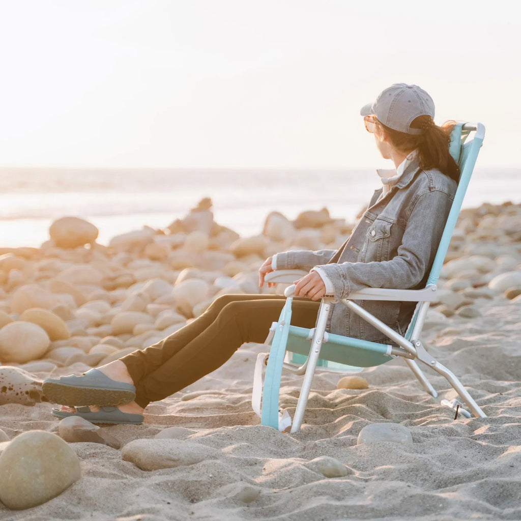 Bi-Fold Beach Chair | Featured Outdoor Choice | Outlandridge 6D3C B5