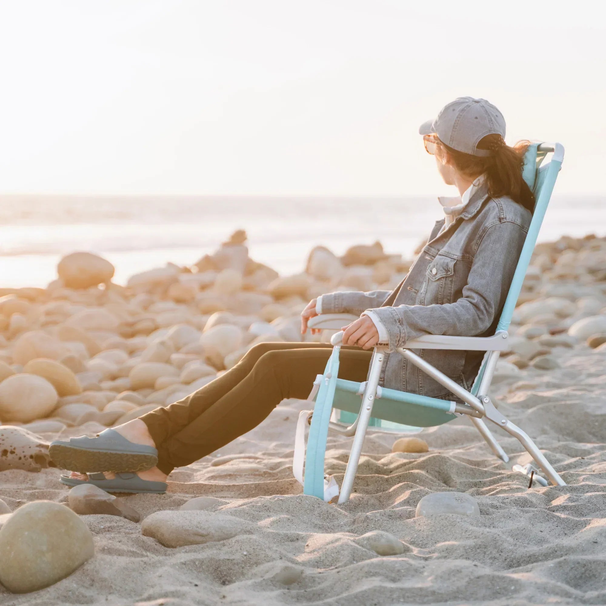 Bi-Fold Beach Chair | Featured Outdoor Choice | Outlandridge 6D3C B5