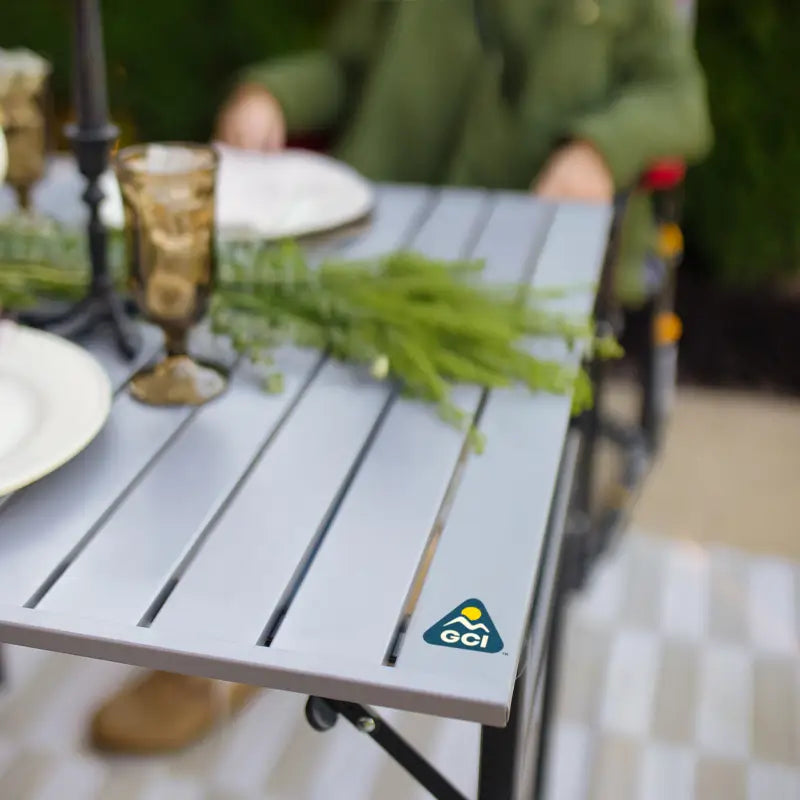 Slim-Fold Table XL | Featured Outdoor Choice | Outlandridge 6790 no